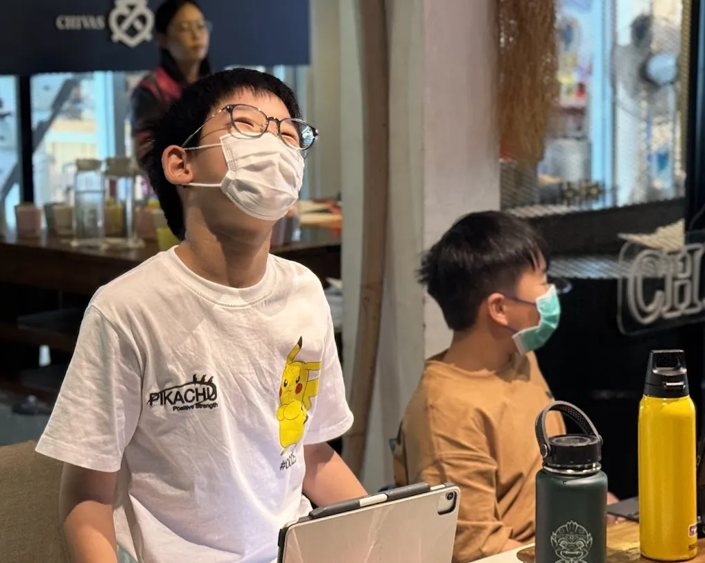 Kids learning at HappyCademy